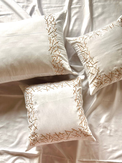 The White Nora Bedsheet Set