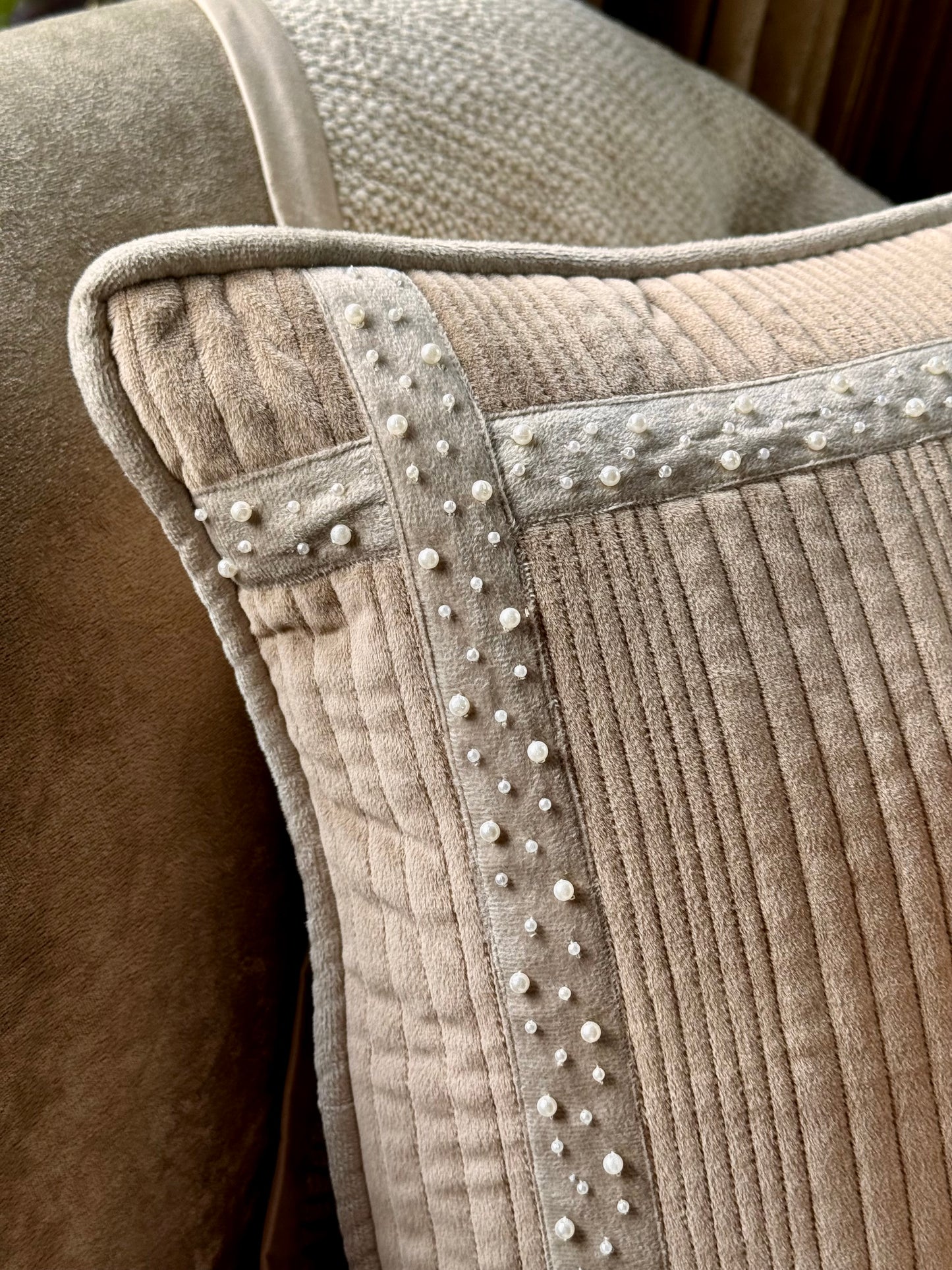 The Pearla Cushion Cover