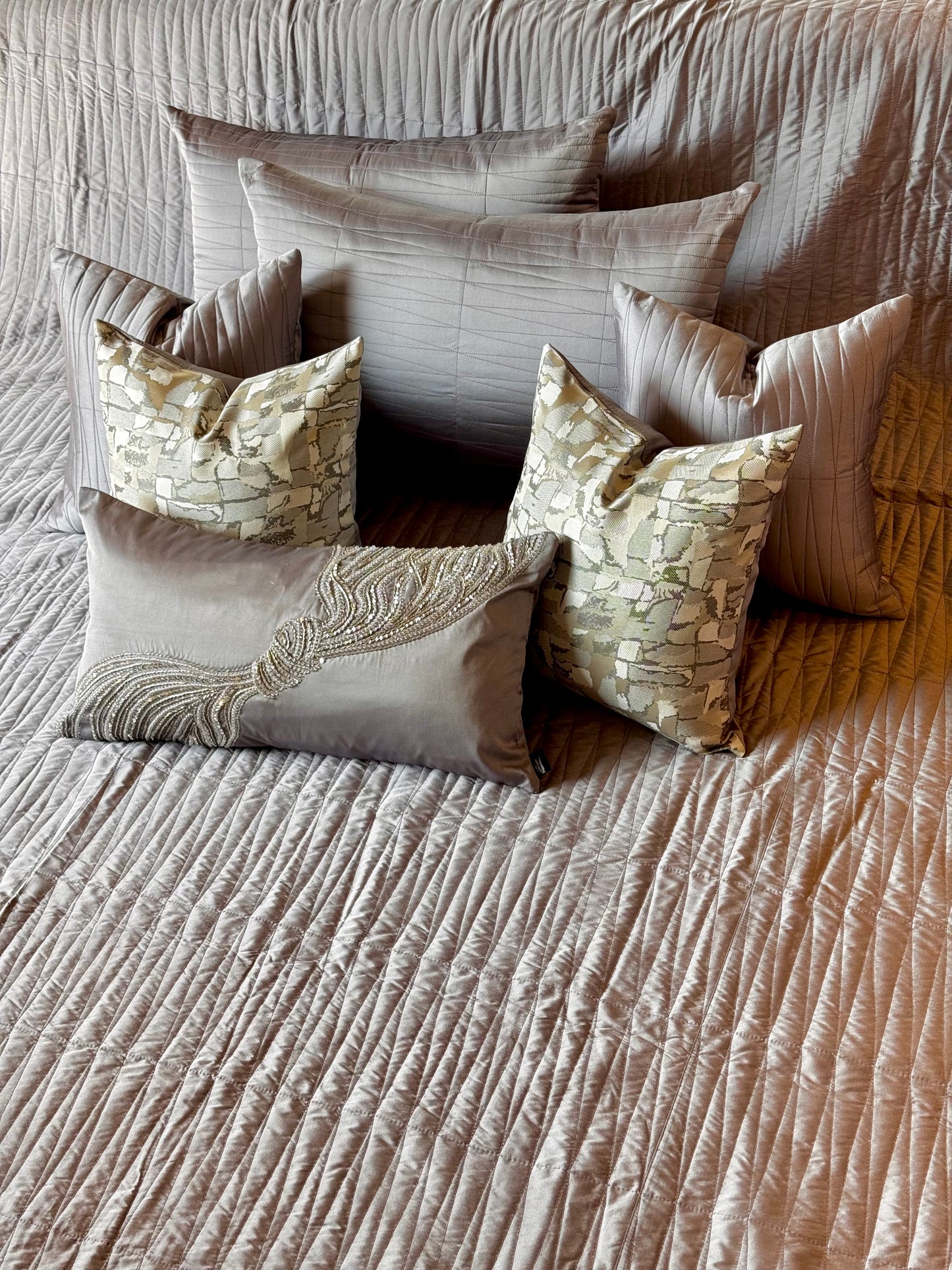 The Silver Lit Bedding Set