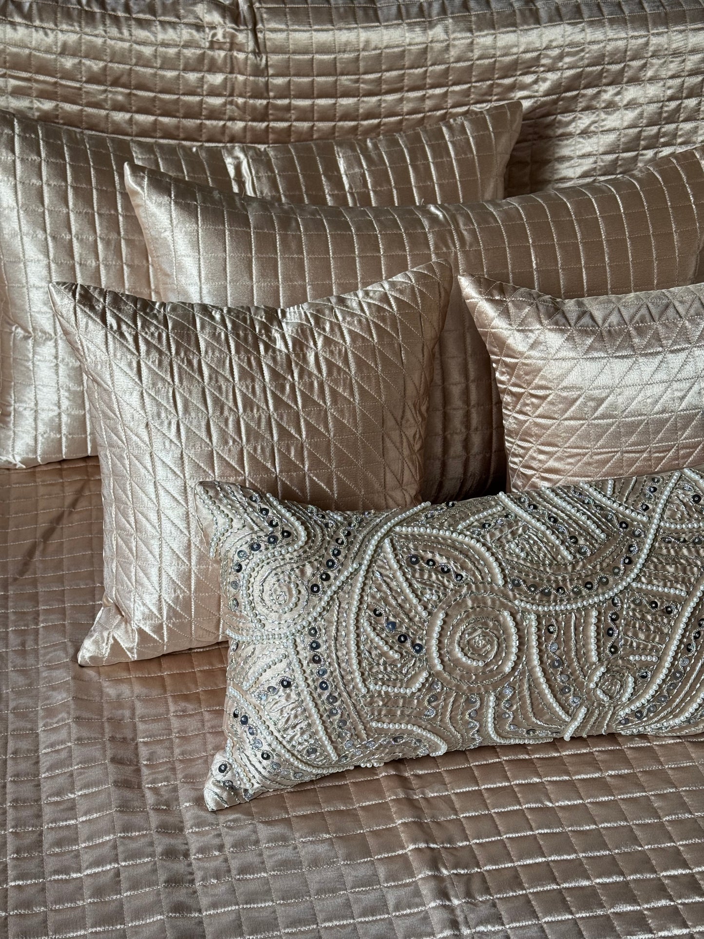 The Peach Cobblestone Bedding Set