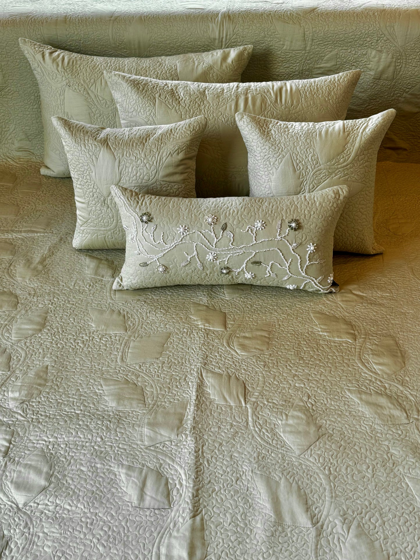 The Pastel Green Bloom Set