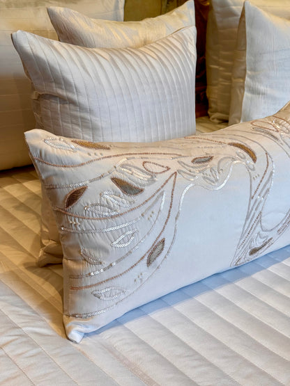 The Pearl White Abstract Bedding Set