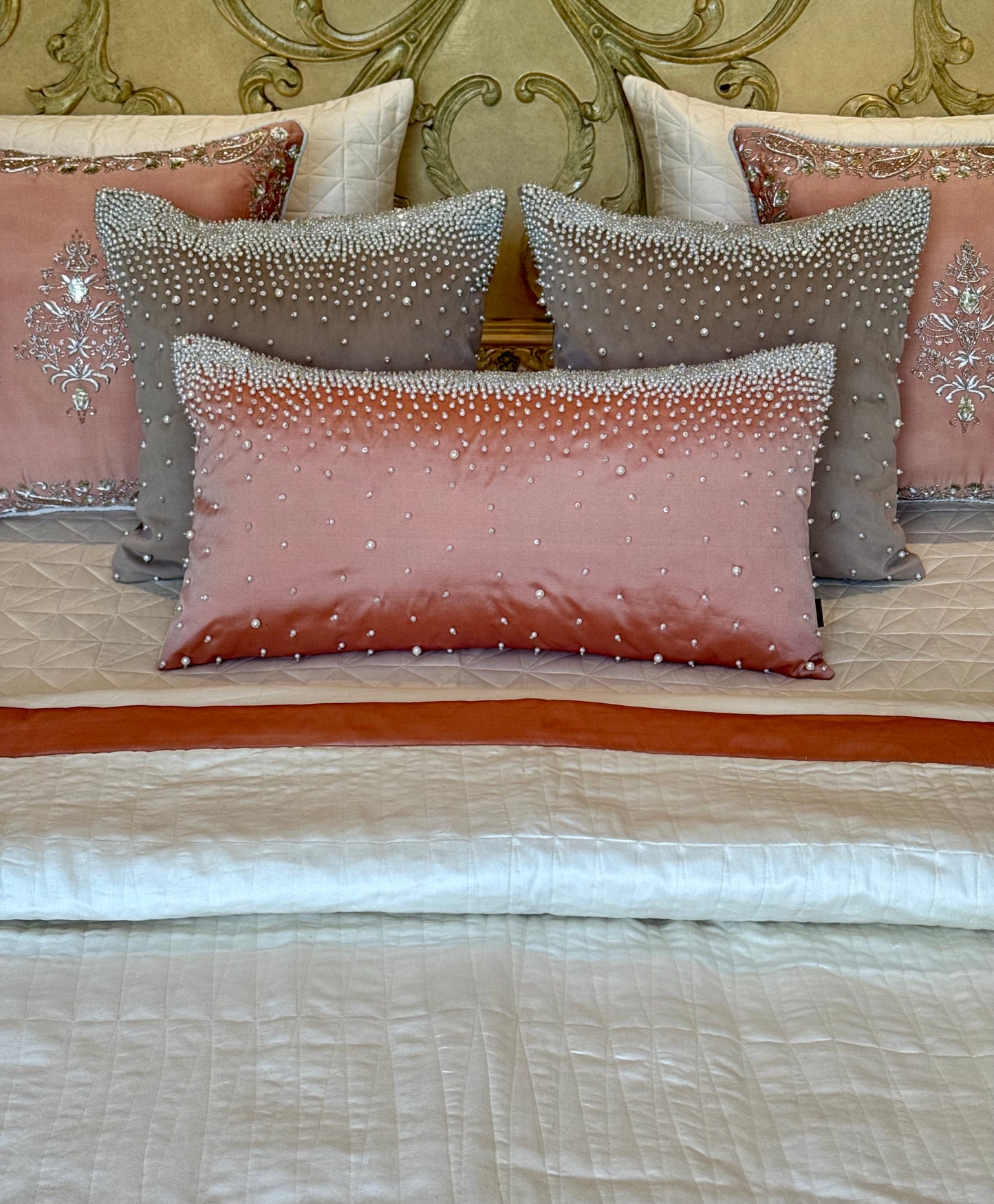 The Coral Noor Quilt Set