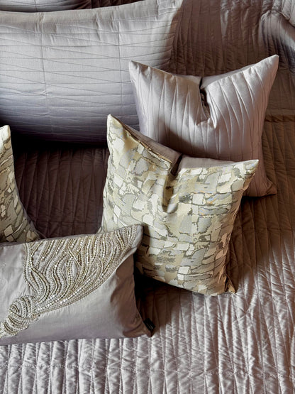 The Silver Lit Bedding Set