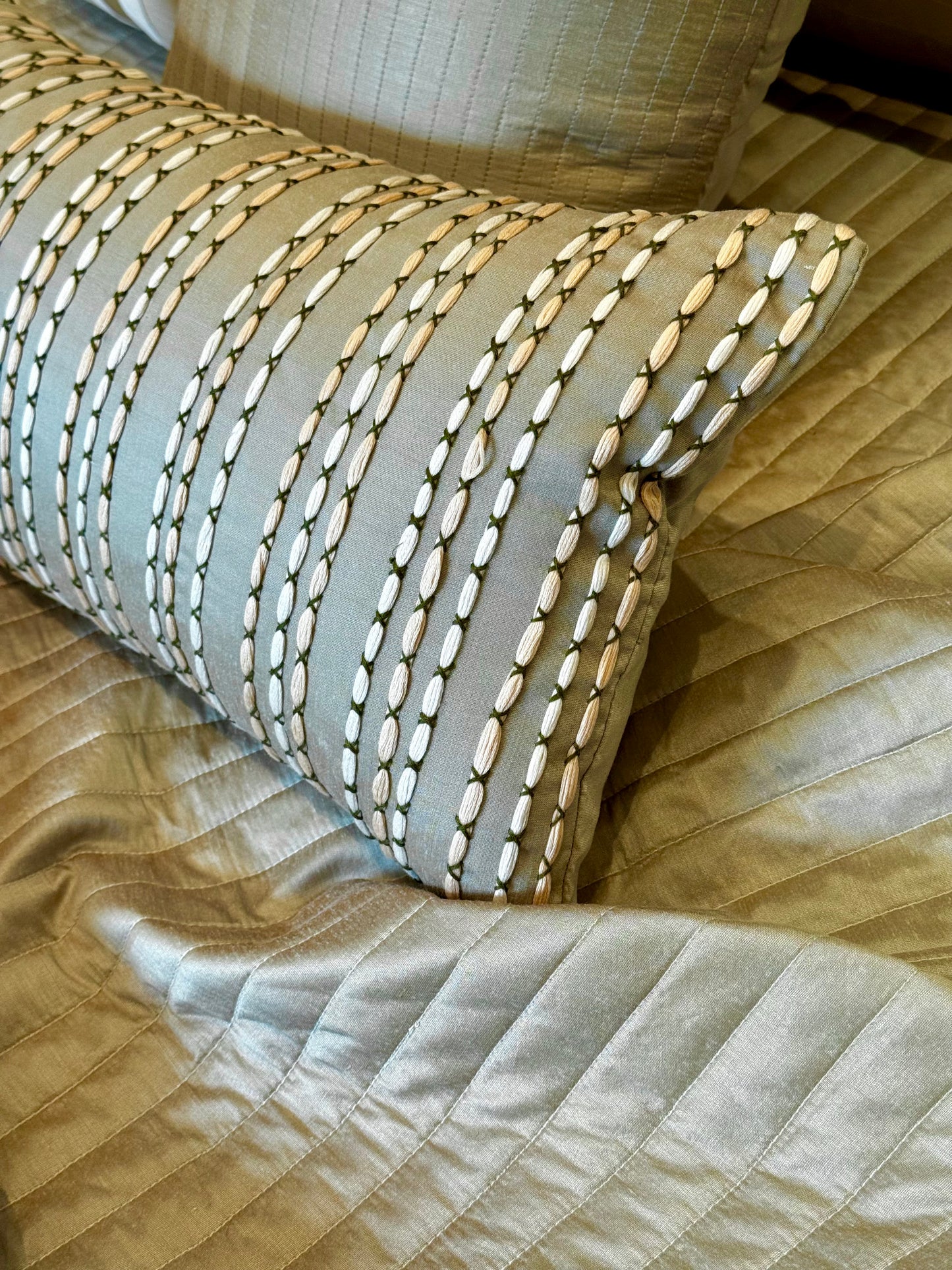 The Willow Mist Bedding Set