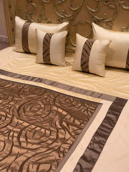 The Beige & Brown Swirl Bedspread