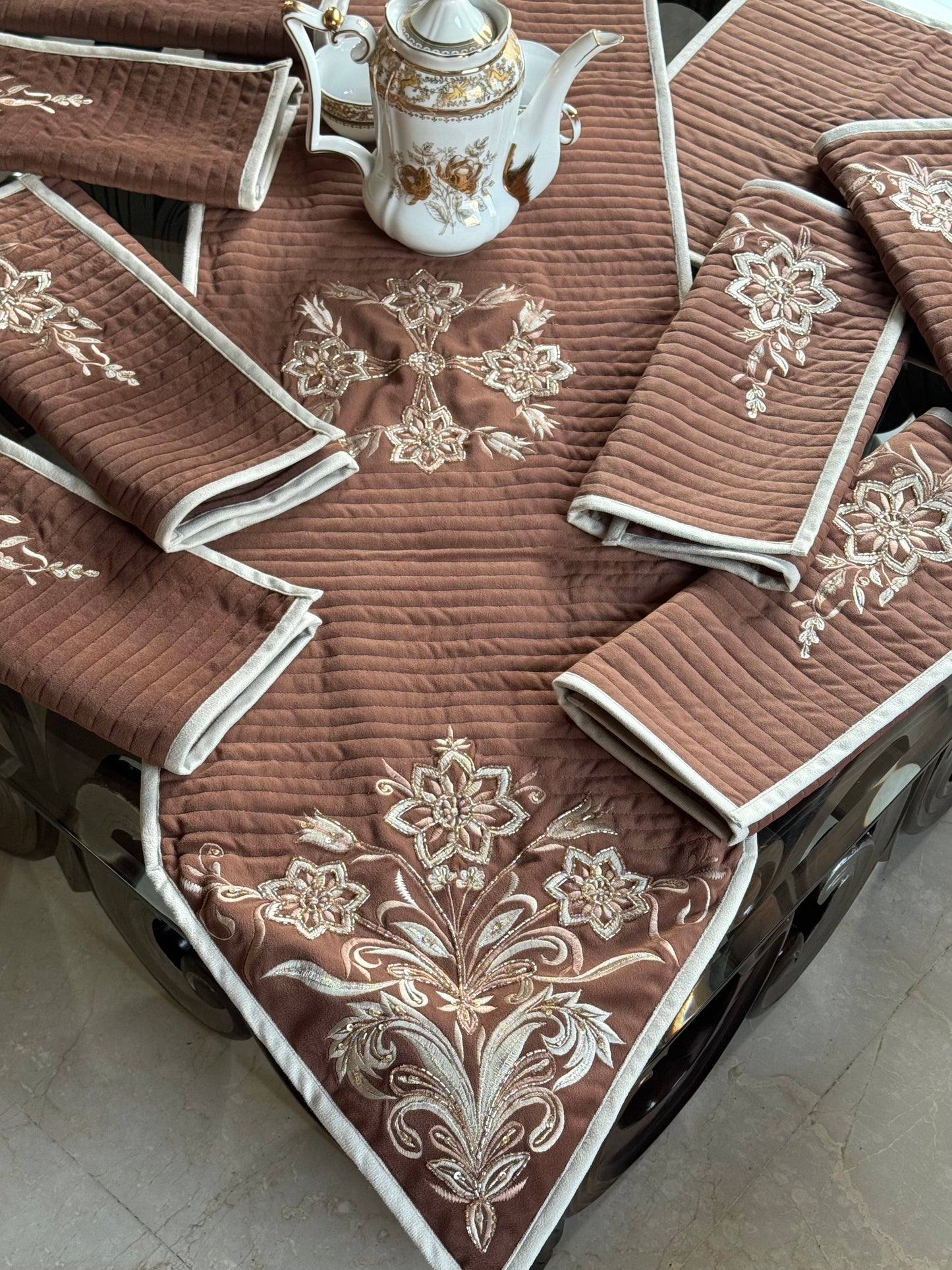 The Rust Botanic Table Linen