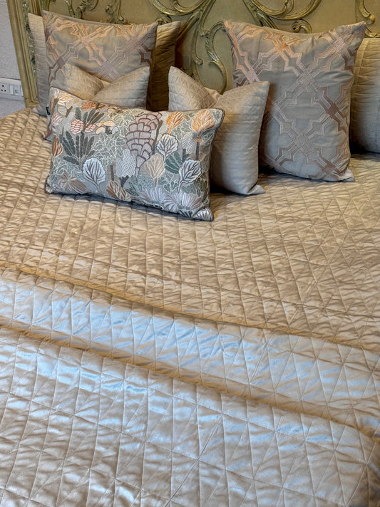 The Beige Elaris Bedding Set
