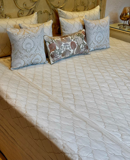 The Ivory Paradise Bedding Set