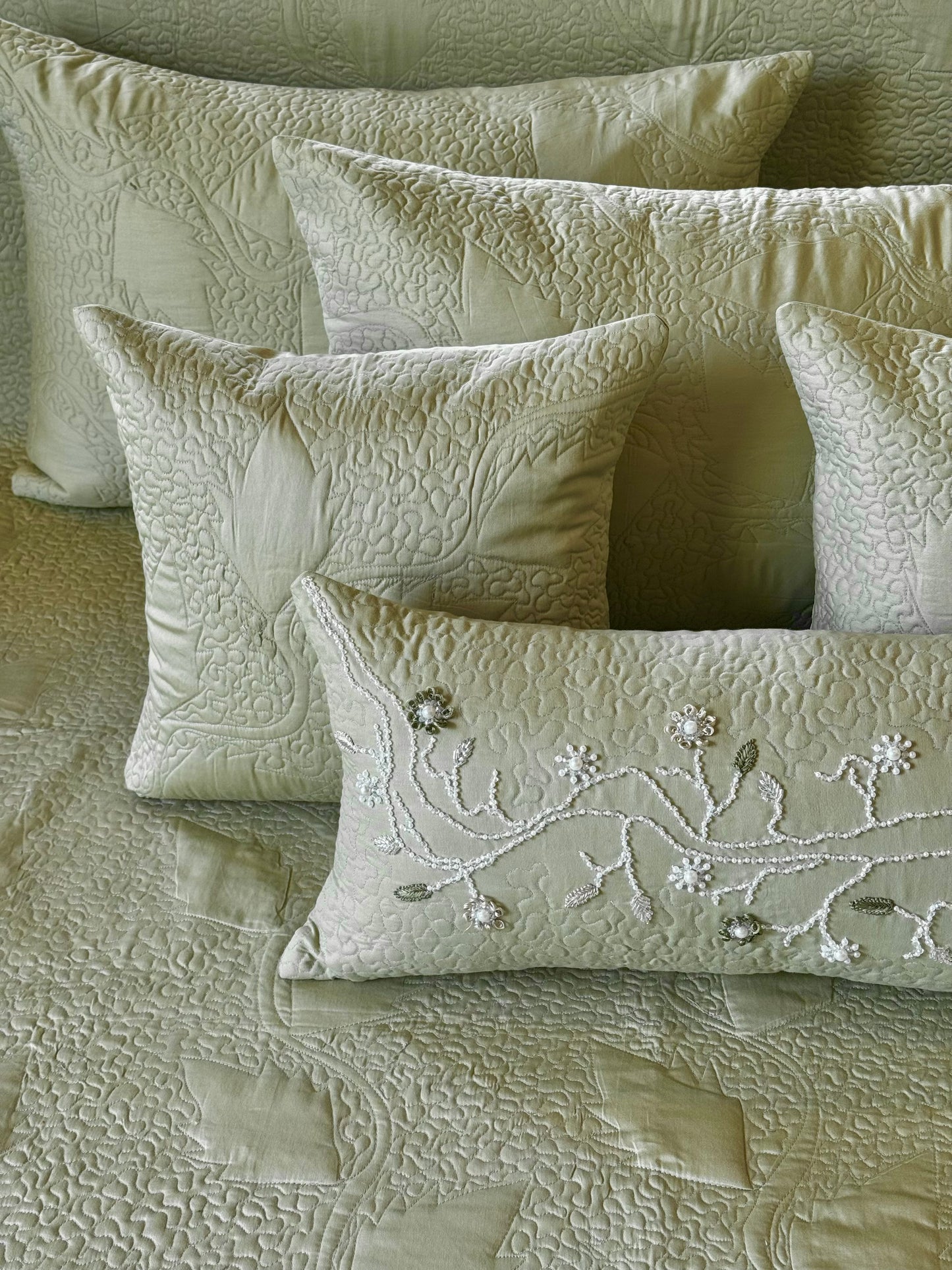 The Pastel Green Bloom Set