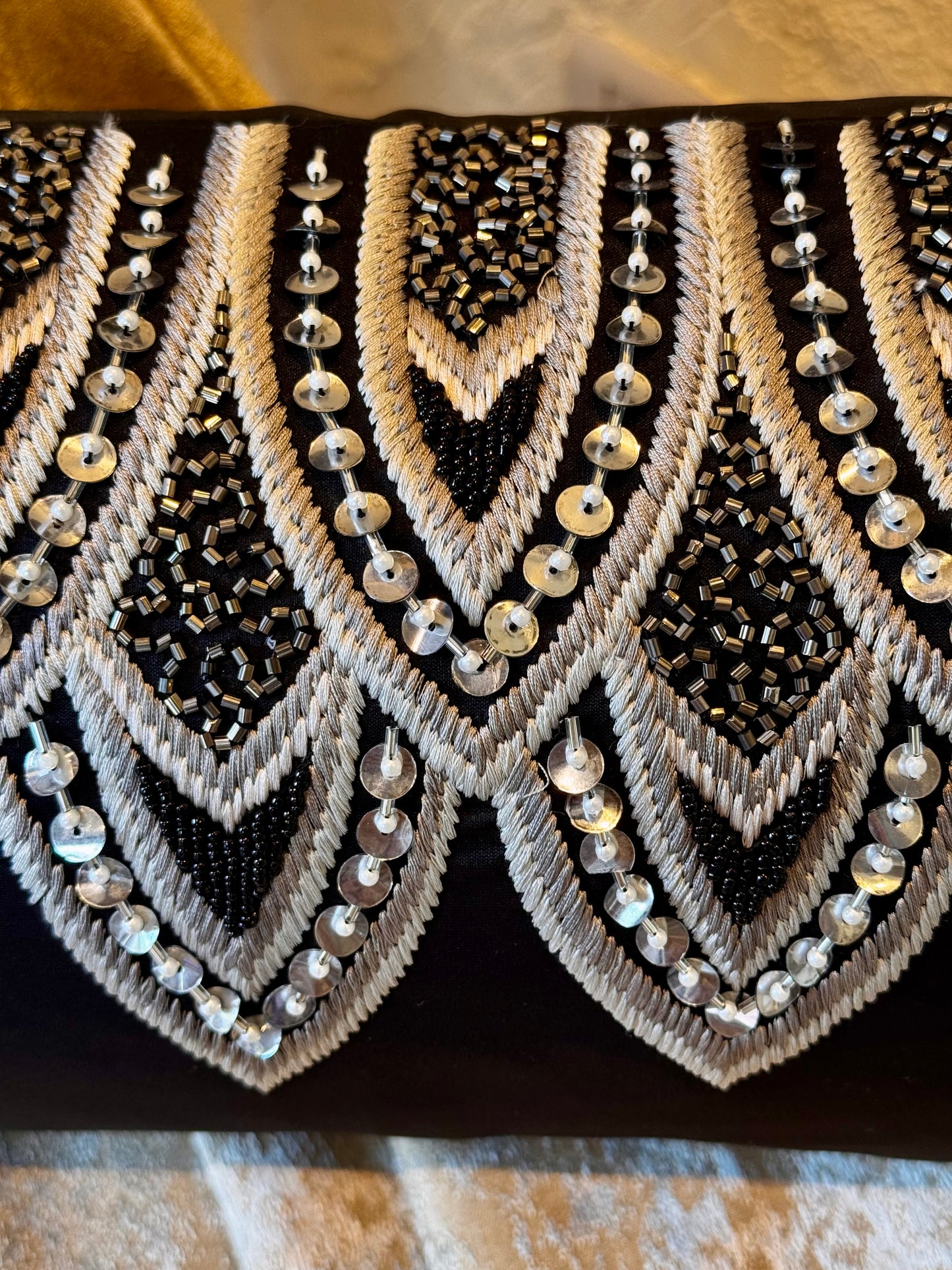 The Black Onyx Lumbar(With Insert)