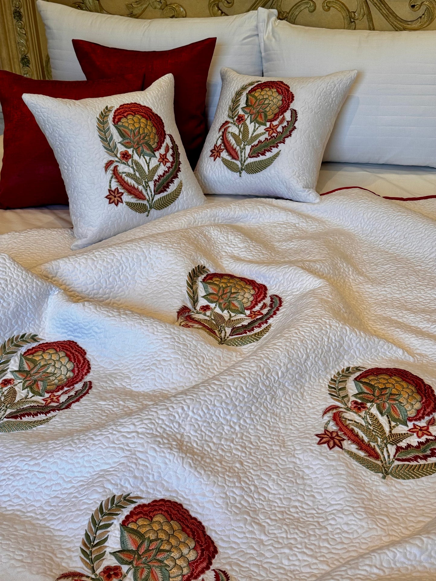 The Elora Quilt Set