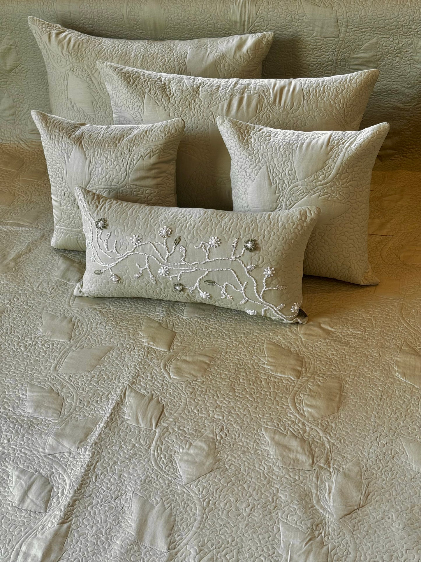 The Pastel Green Bloom Set