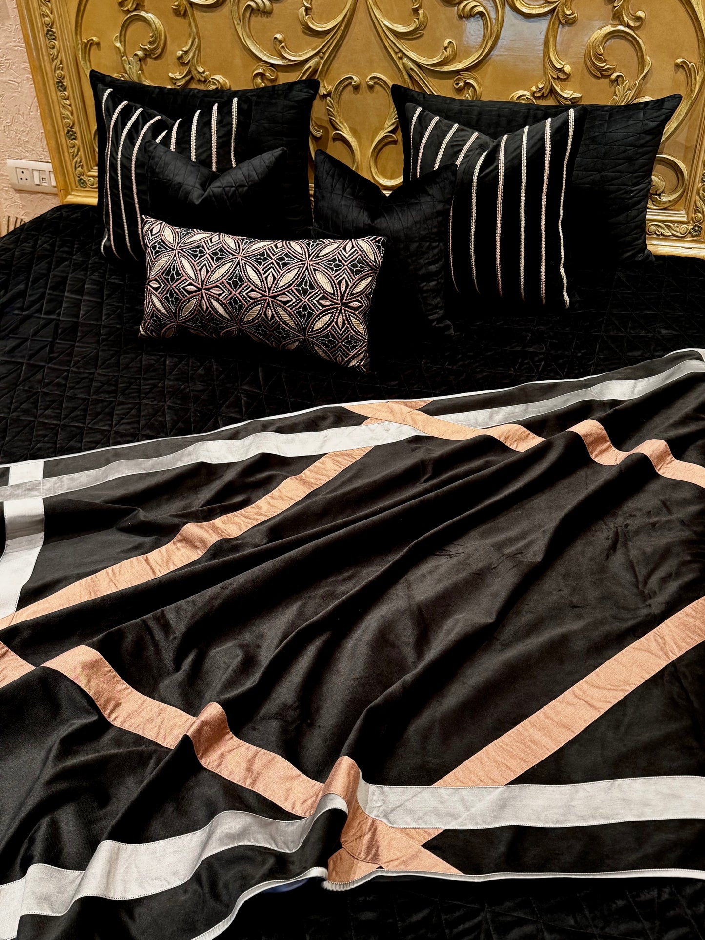 The Urban Dusk Bedding Set