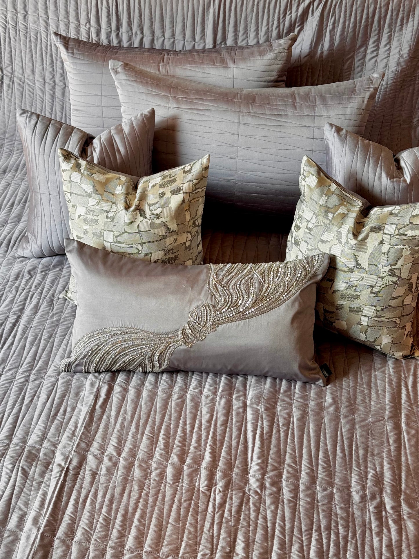 The Silver Lit Bedding Set