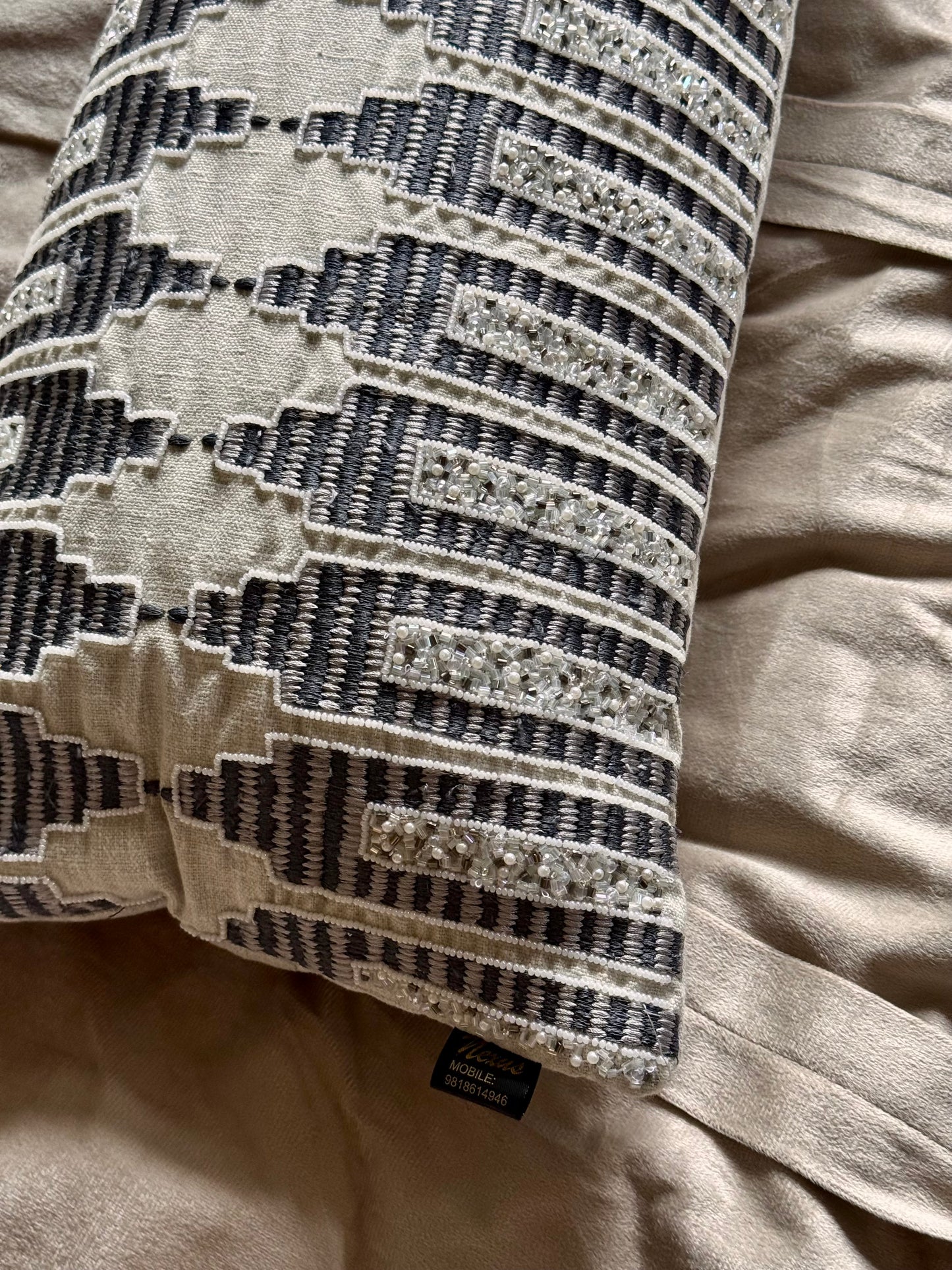 The Graphite Lumbar (With Insert)