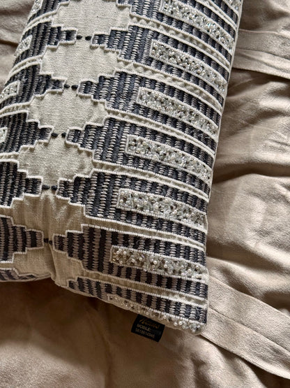 The Graphite Lumbar (With Insert)