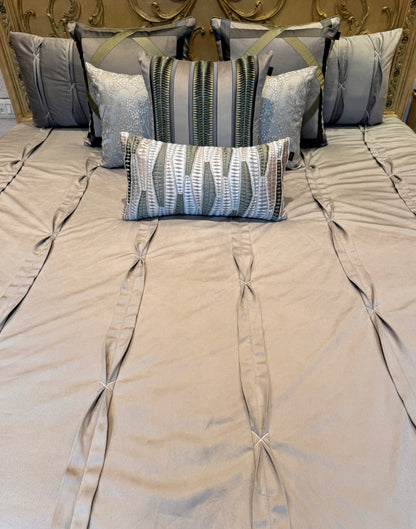 The Grey Azra Bedding Set