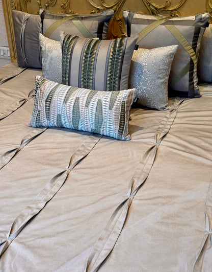 The Grey Azra Bedding Set