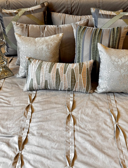 The Grey Azra Bedding Set