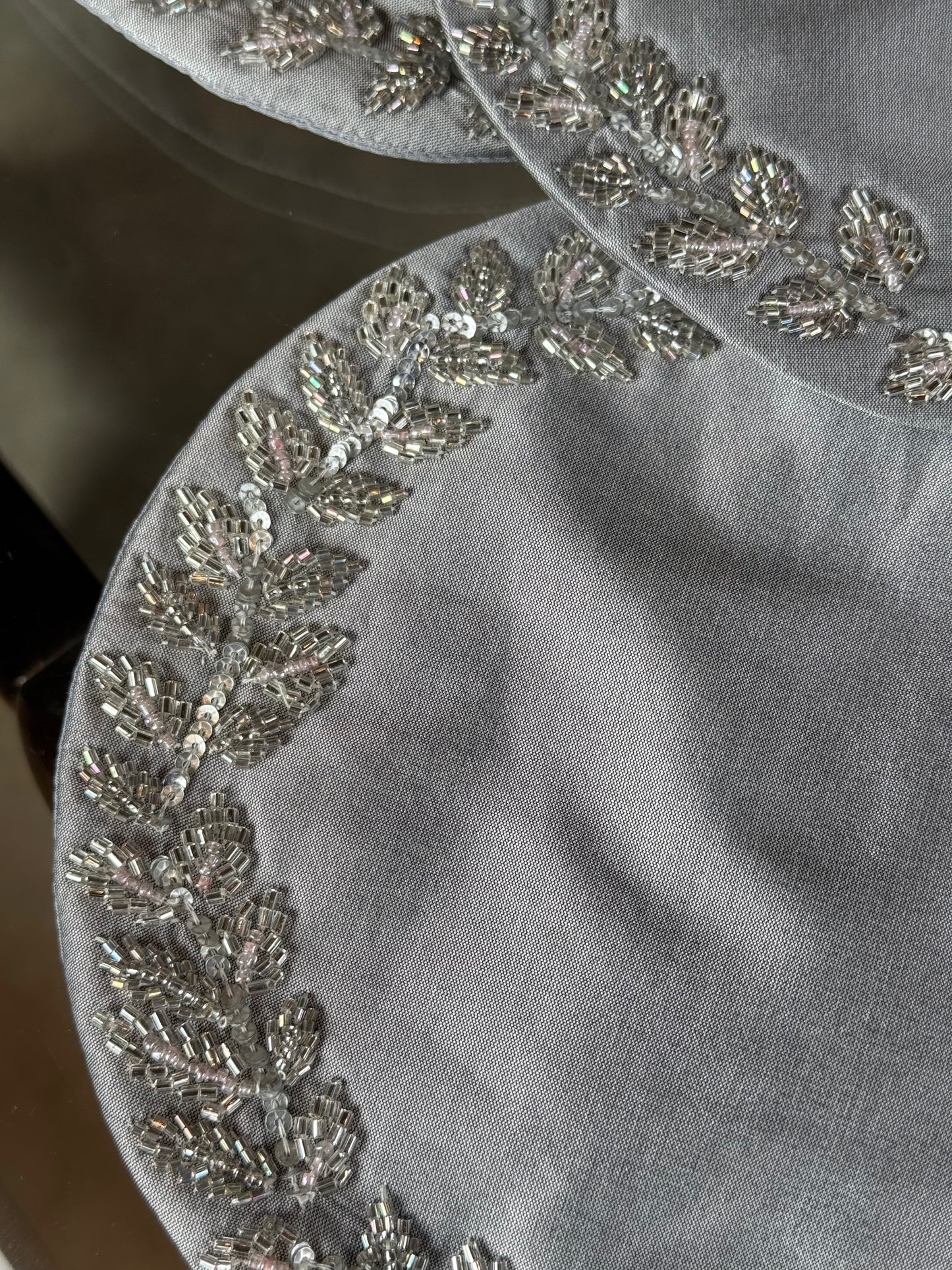 The Silver Leaf Mats Set