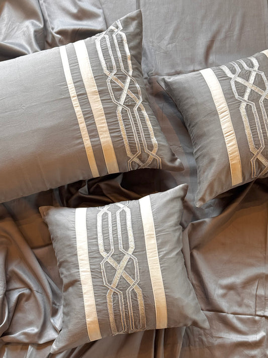 The Grey Weave Bedsheet