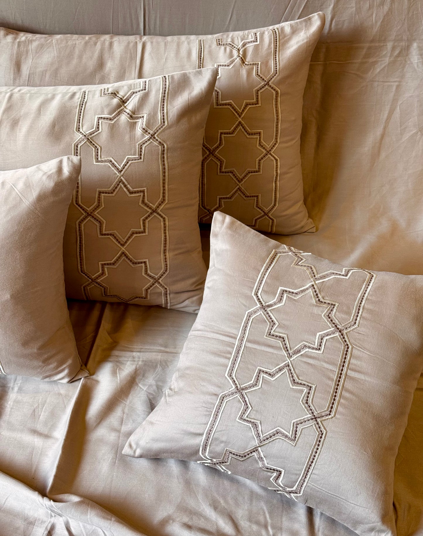 The Beige Mandarin Bedsheet