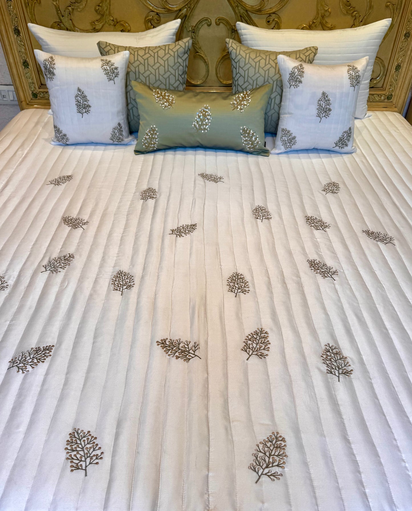 The Off-White Maple Set