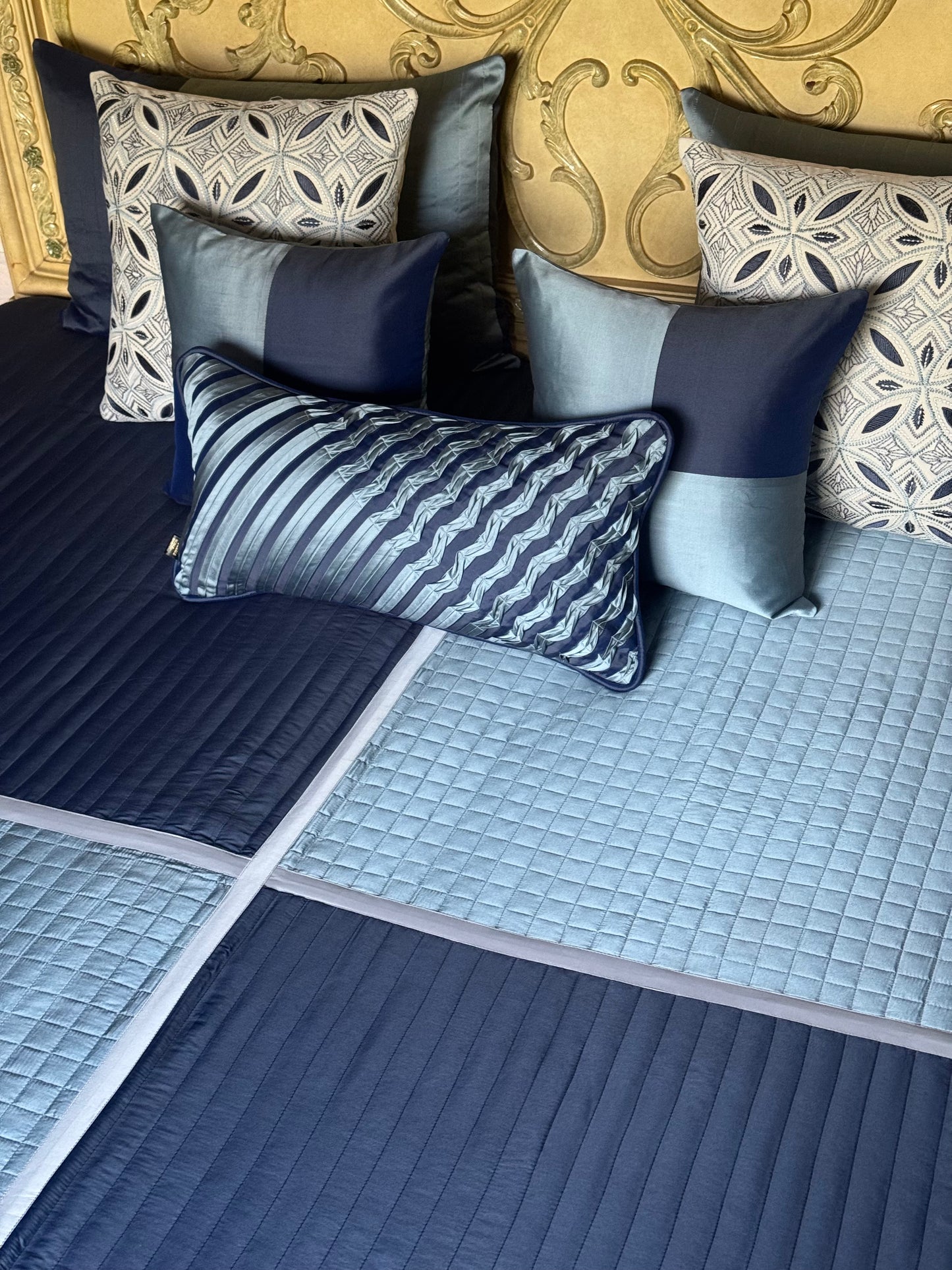 The Light-Dark Blue Bedding Set