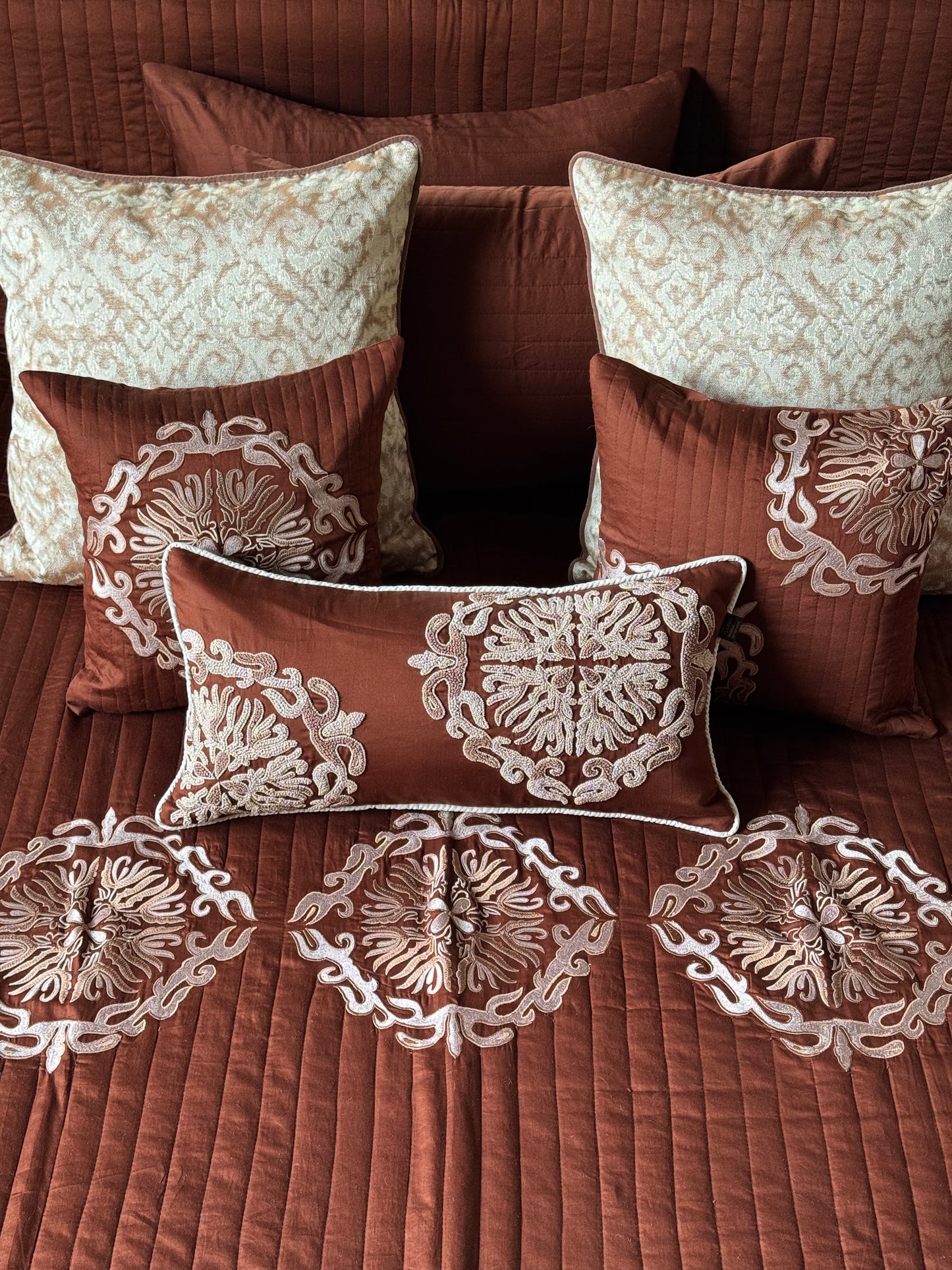 The Rust Rosewood Bedding Set
