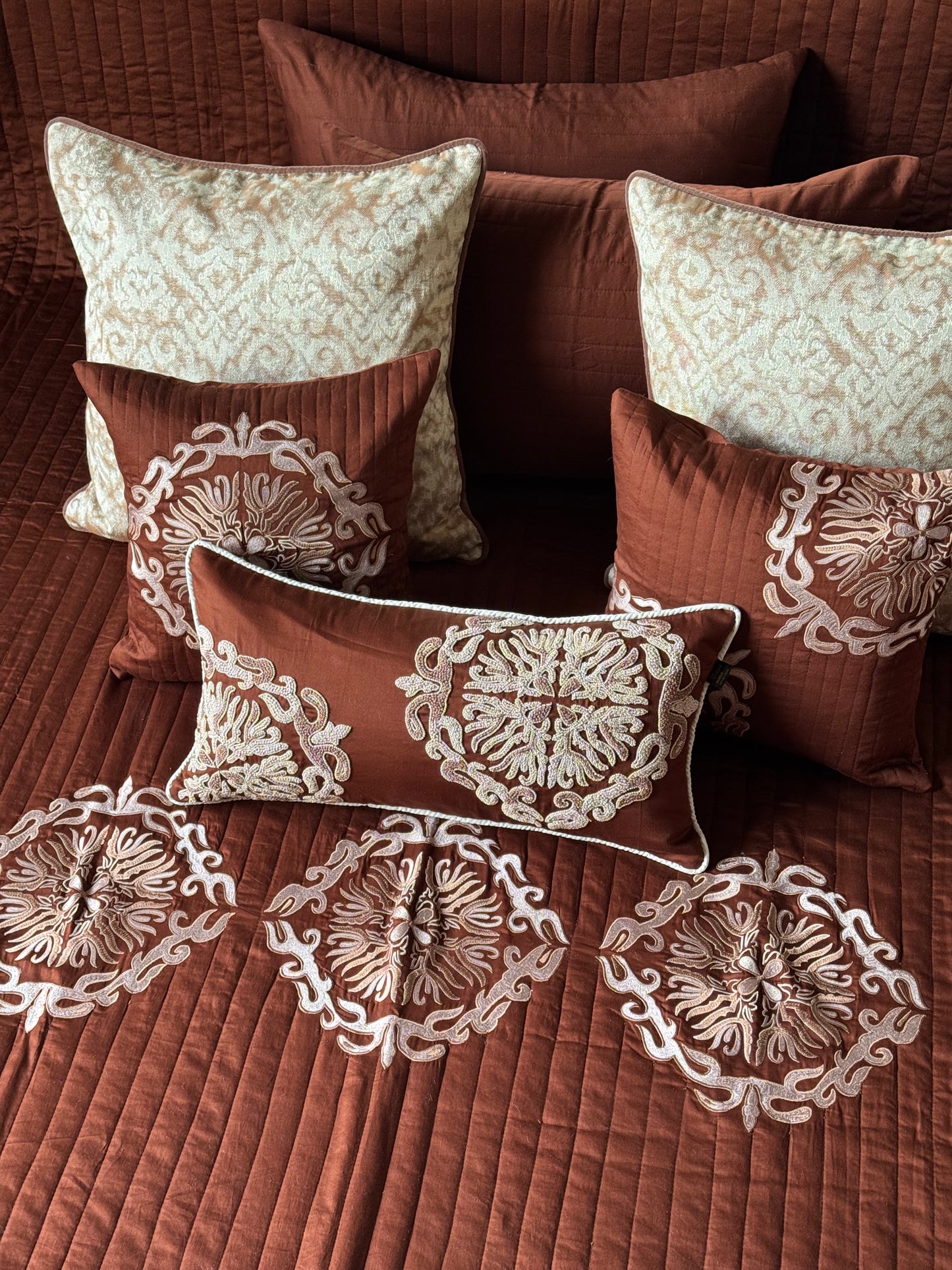 The Rust Rosewood Bedding Set
