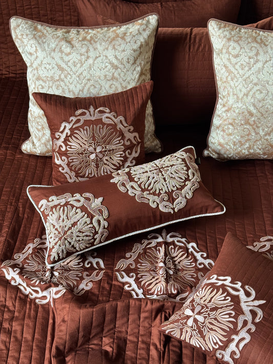 The Rust Rosewood Bedding Set