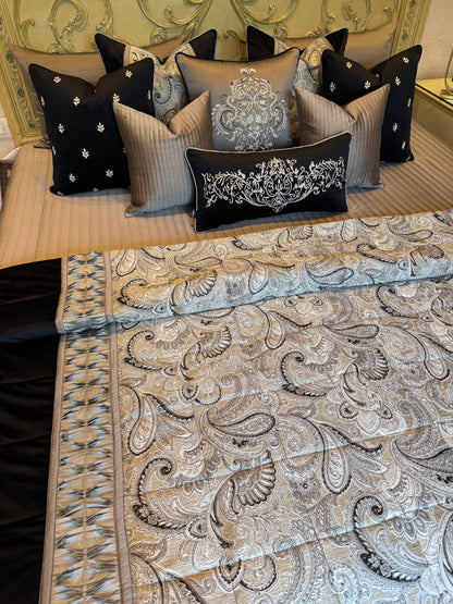 The Opulent Paisley Quilt Set