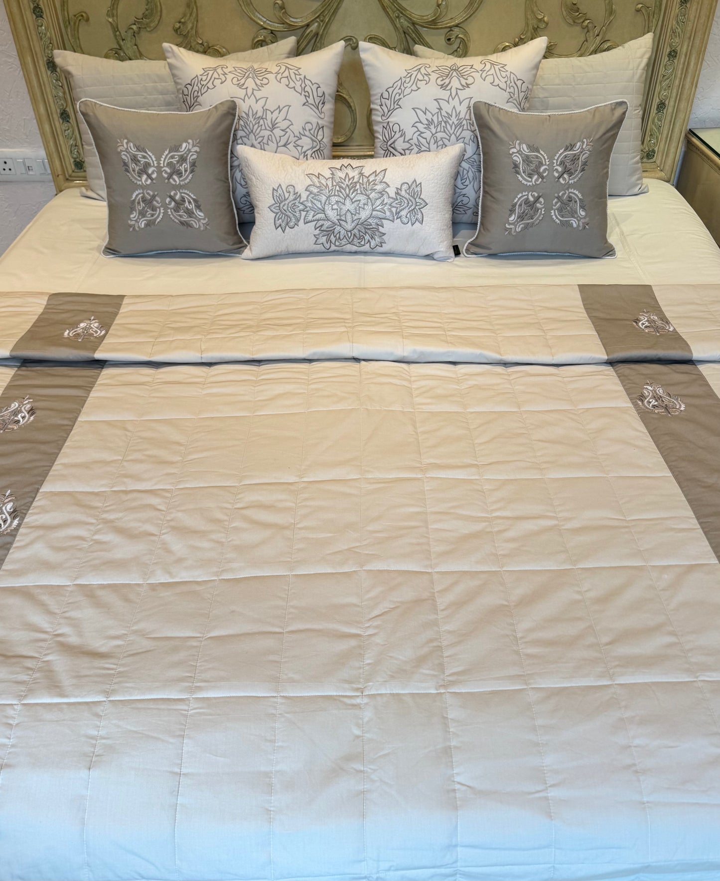The "When In Rome" Quilt Set