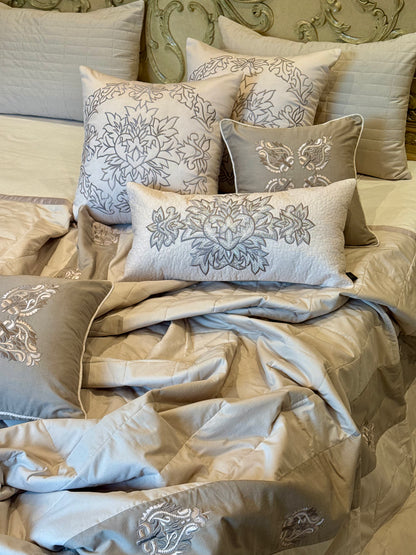 The "When In Rome" Quilt Set