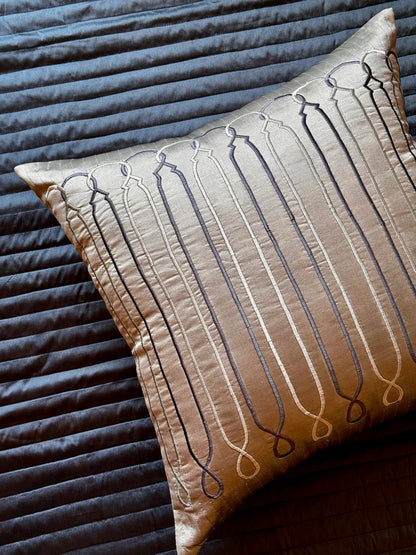 THE GREY HECTOR CUSHION COVER
