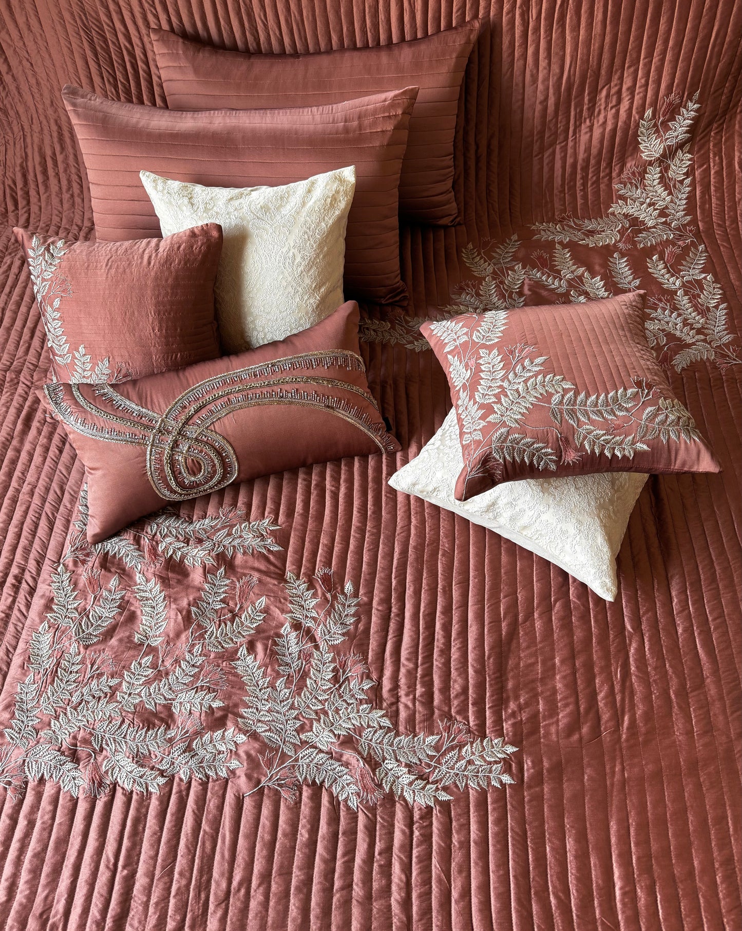 The Rust Spring Bedding Set