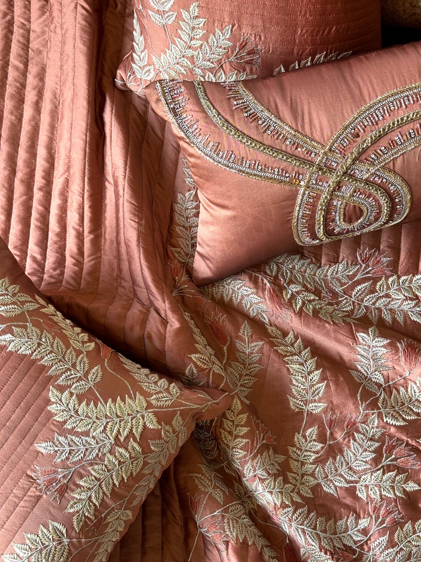 The Rust Spring Bedding Set