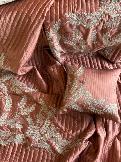The Rust Spring Bedding Set