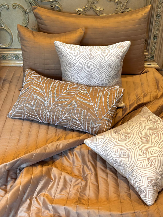 The Gold Leaf Bedding Set