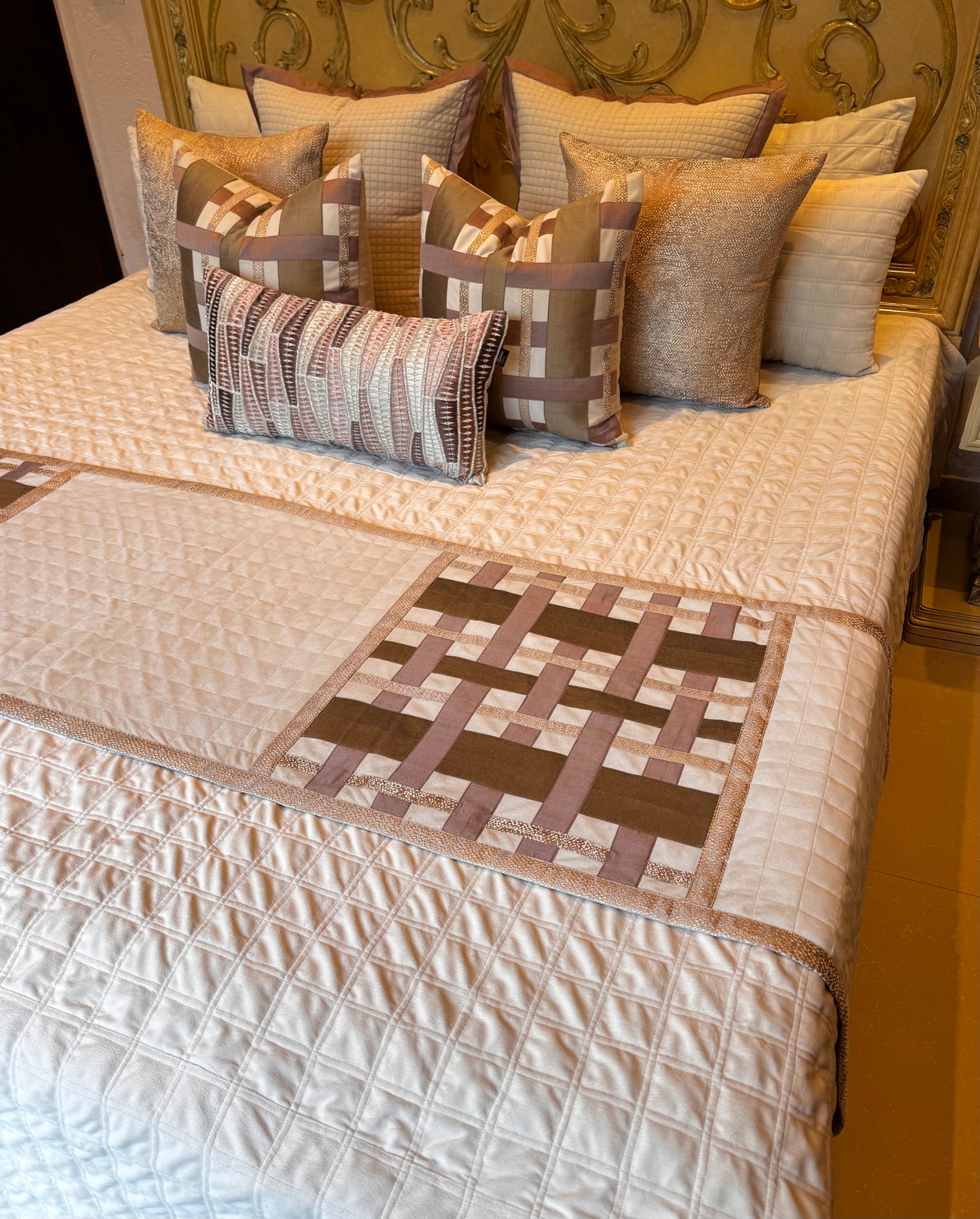 The Maison Échelon Bedding Set