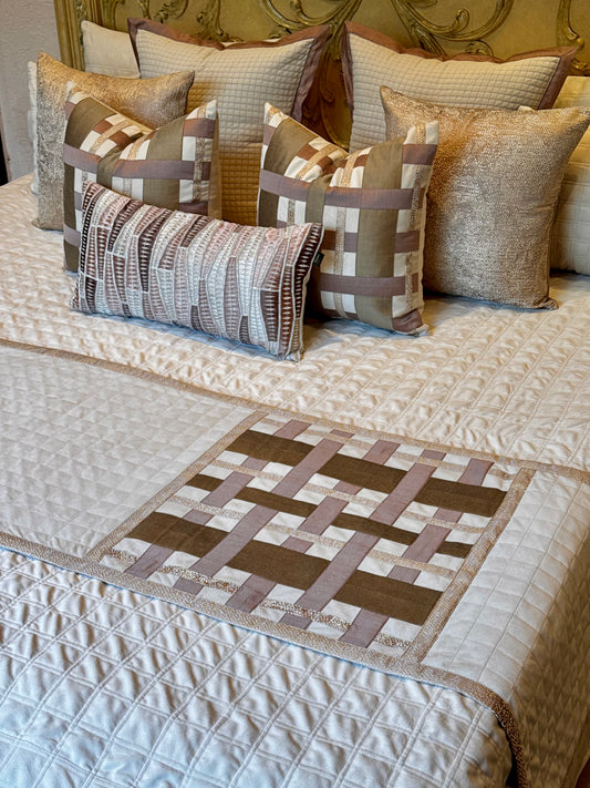 The Maison Échelon Bedding Set