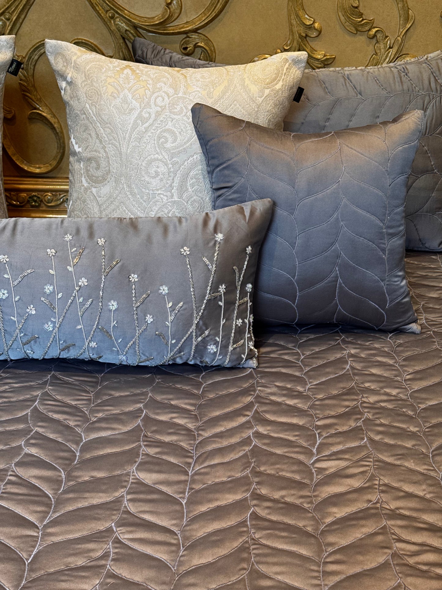 The Grey Pure Satin Pinnacle Bedding