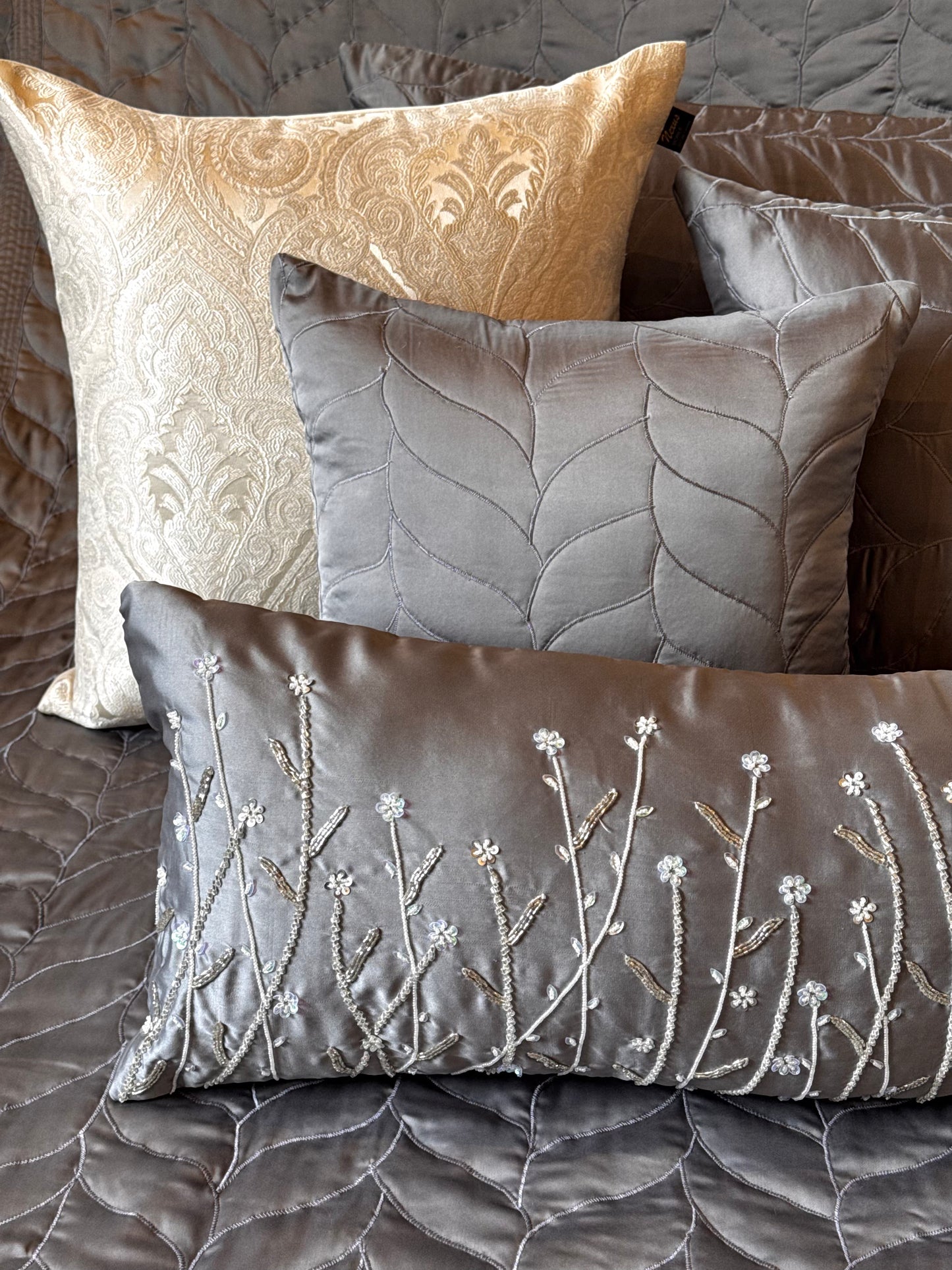 The Grey Pure Satin Pinnacle Bedding