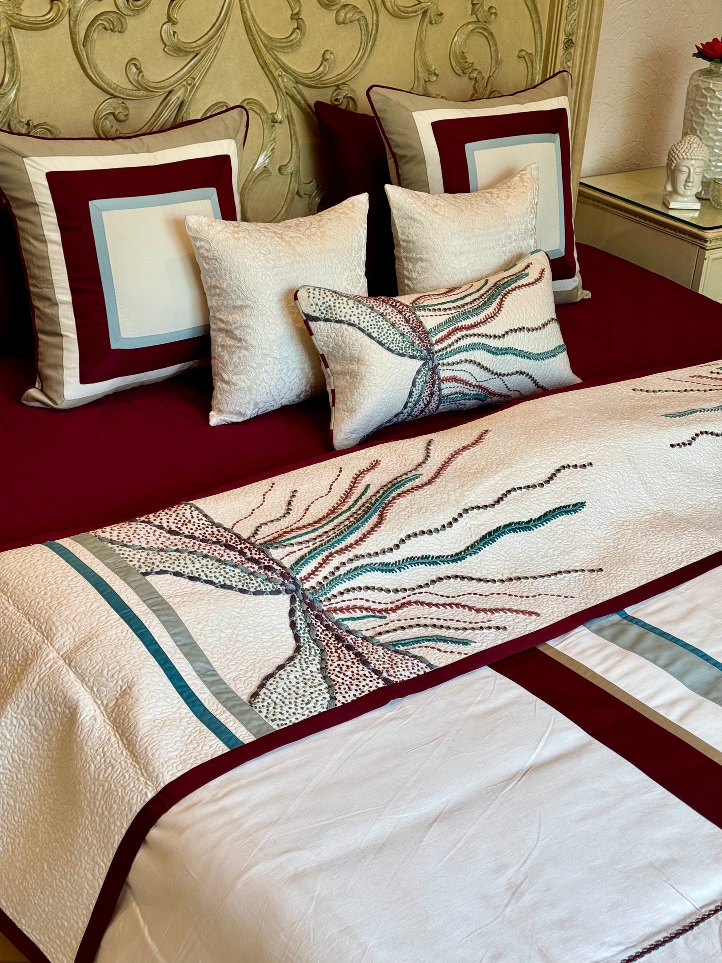 The Opulent Ivory Duvet Set
