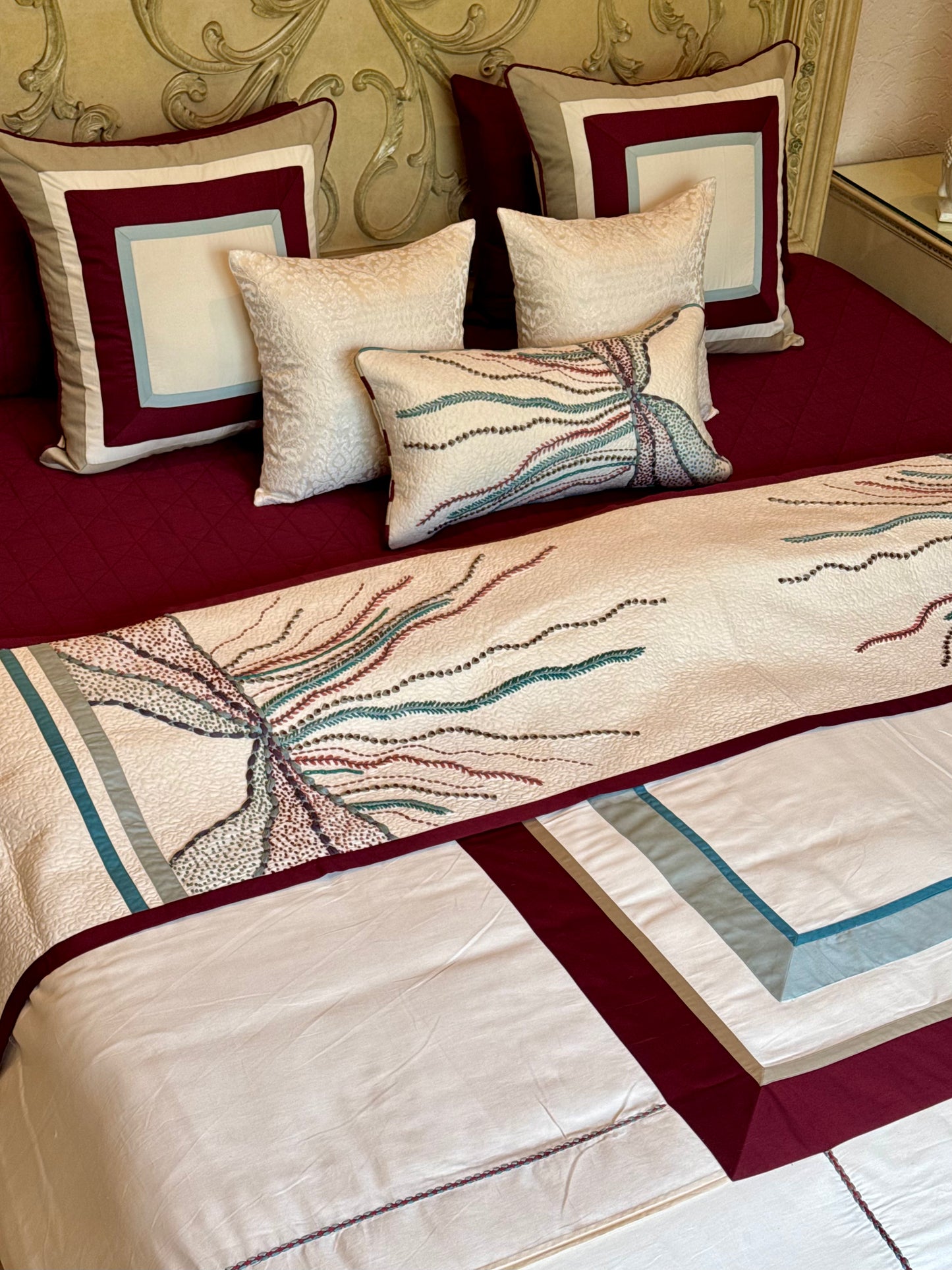 The Opulent Ivory Duvet Set