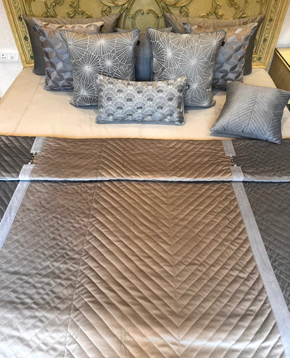 The Grey Crescent Bedding Set