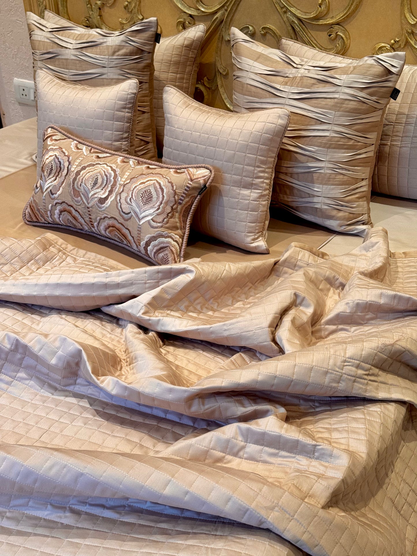 The Beige Hour Bedding Set