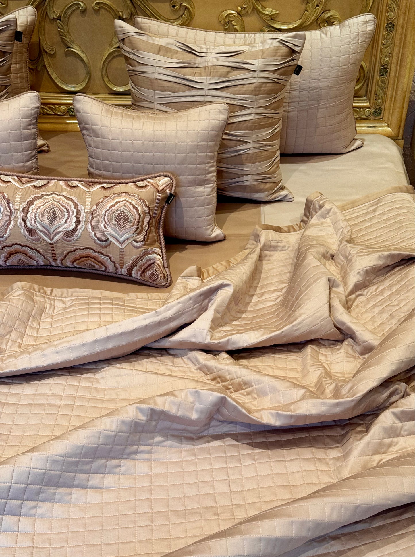 The Beige Hour Bedding Set