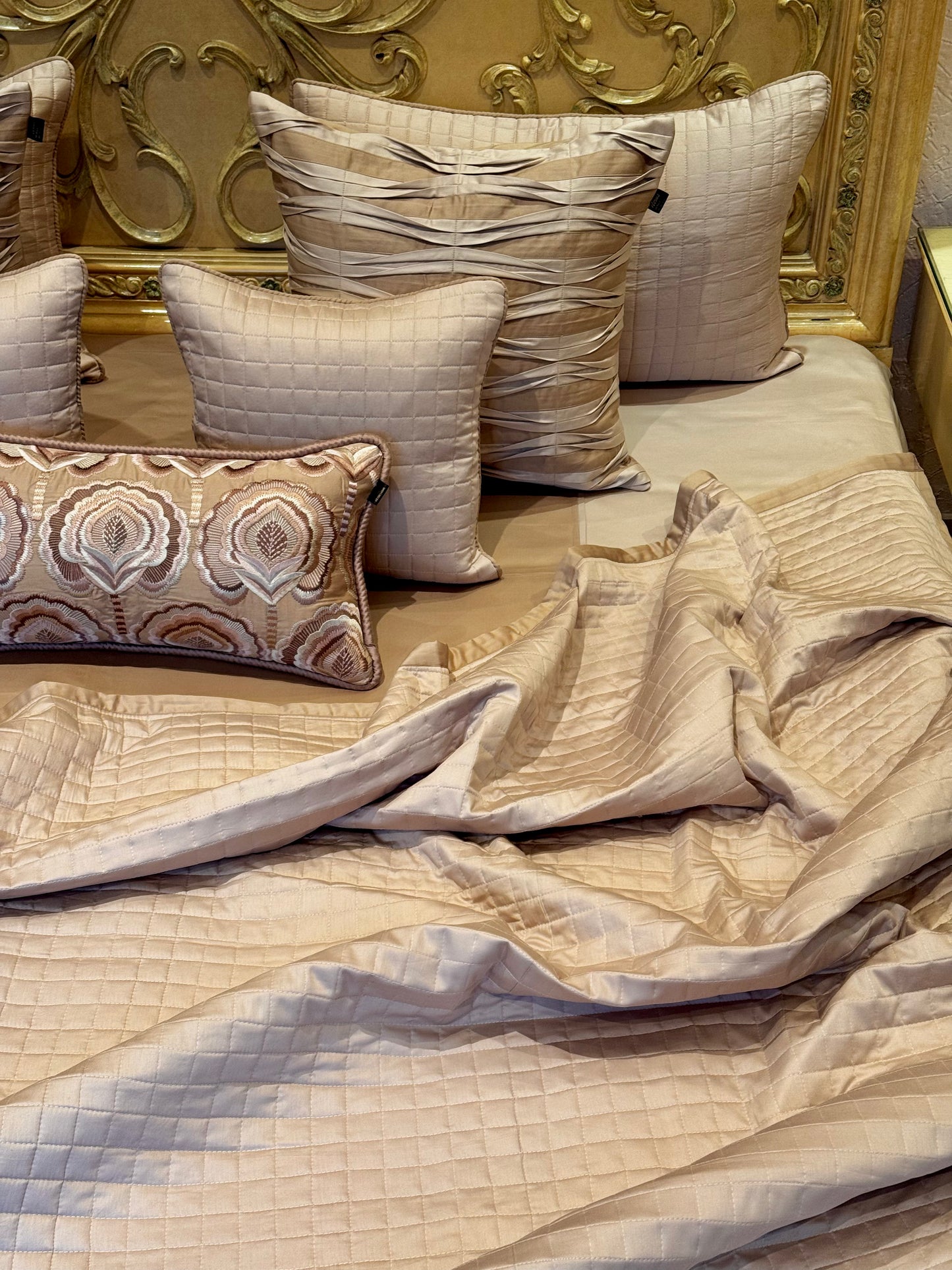 The Beige Hour Bedding Set